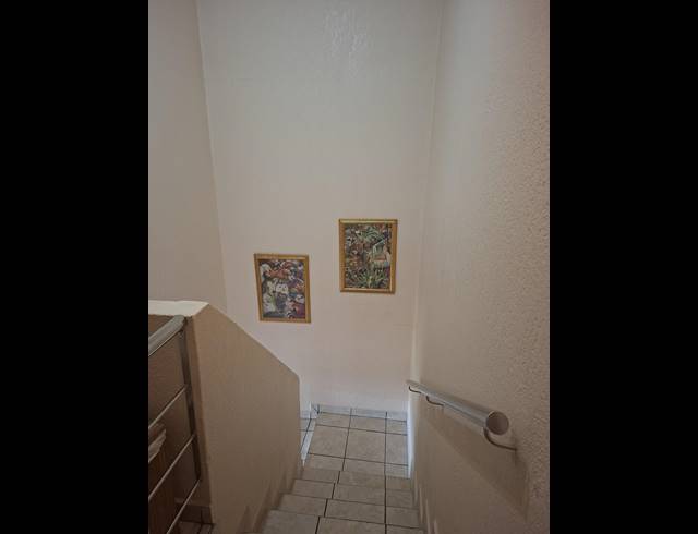 3 BEDROOM DUPLEX FOR SALE IN UVONGO BEACH